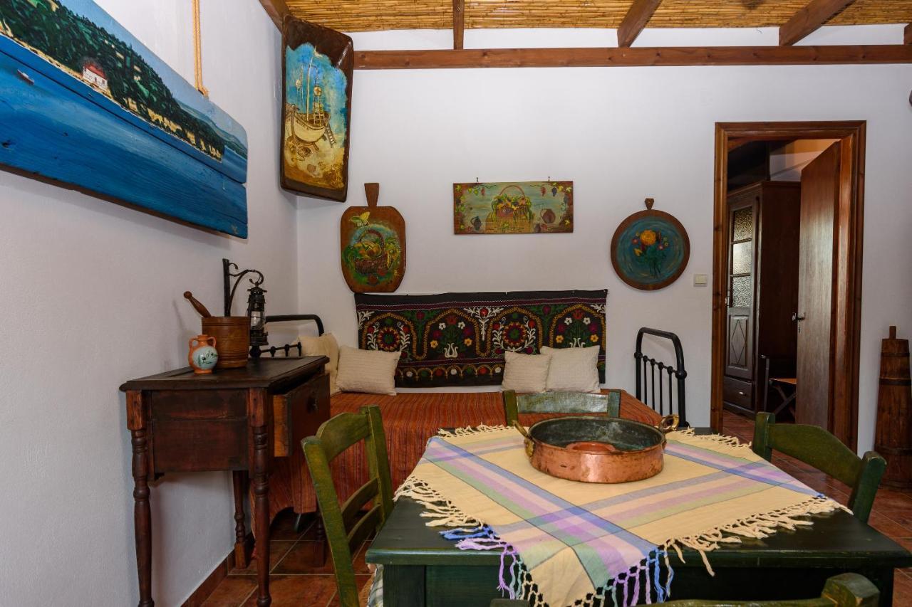 Koróni Eros Pittoresque Retreats - Perfect Location, Panoramic Seaview מראה חיצוני תמונה